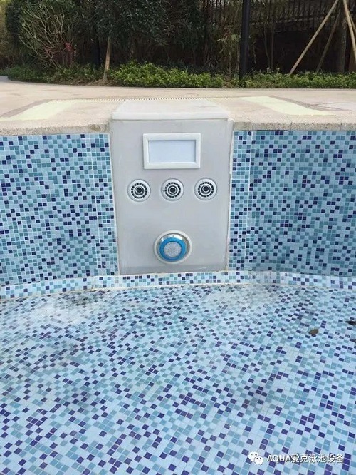 AQUA爱克嵌入式一体机